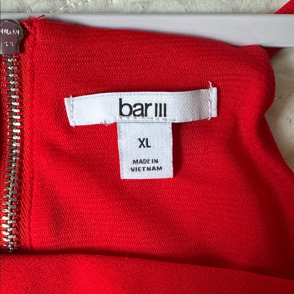 Bar III red tank xl - Picture 3 of 3